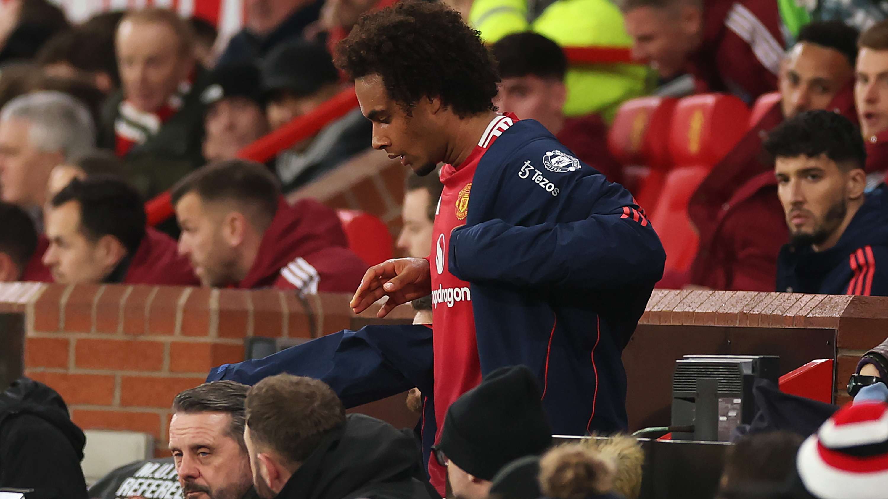 不断深化 不断深化